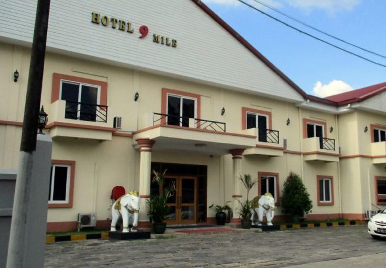 Hotel 9 Mile Yangon Extérieur photo